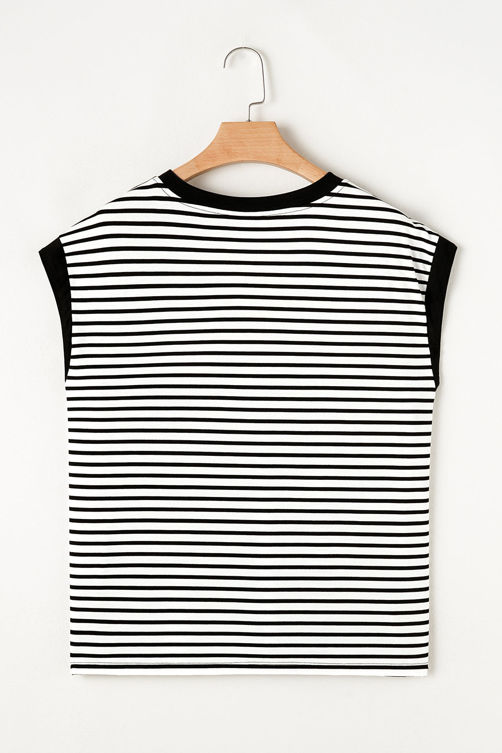 Black Stripe Chest Pocket Patch Round Neck Sleeveless Tee